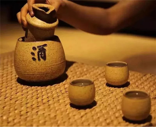 月下一杯酒，萬事盡浮休。65.jpg